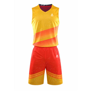 Conjunto de Pantalones Cortos y Camiseta de Baloncesto Reversibles Unisex, Tallas Grandes, Estampados, de Secado Rápido, Poliéster, Diseño Personalizado al por Mayor, Uniformes Transpirables - Product Image 1