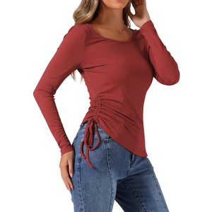 Camiseta roja ajustada para mujer, informal, de cuello redondo, manga larga, diseño personalizado, de algodón y elastano, para pedidos al por mayor - Product Image 2