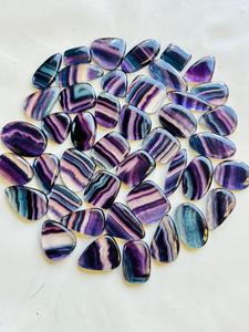 Vente en gros de cabochons en fluorite arc-en-ciel naturelle de haute qualité pour bijoux féminins - Product Image 2
