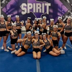 Conjunto de Uniforme de Animadoras para Niñas, Diseño Personalizado, Sublimación, Pedrería Frontal, Spandex, para Competencia Escolar - Product Image 5