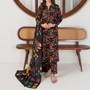 Collection Hiver : Nouveaux Designs de Robes Khaddar Pakistanaises pour Femmes – Tenues de Mariage 3 Pièces en Gros - Product Image 1