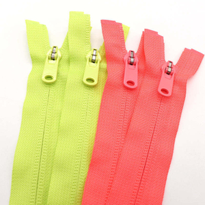 Fermetures éclair en nylon multicolores en gros, à extrémités ouvertes et fermées, avec curseur en résine, accessoires de couture pour vêtements et sacs, fourniture en vrac par usine OEM - Product Image 5