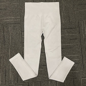 เลกกิ้งออกกำลังกายเอวสูงสำหรับผู้หญิงเลกกิ้งออกกำลังกายกางเกงหลากสีสำหรับผู้หญิงสินค้าใหม่ - Product Image 4