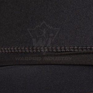 Rashguard en tissu hautement élastique, léger, doux au toucher et confortable pour les sports nautiques et le fitness en plein air - Product Image 6