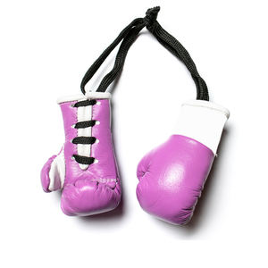 Gants de boxe suspendus au rétroviseur de voiture en cuir artificiel pour la gym, la boxe, le karaté, l'entraînement et la décoration intérieure de voiture - Product Image 6