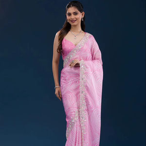 Nuevo Diseño Georgette con Estampados Digitales y Bordados con Lentejuelas - Product Image 1