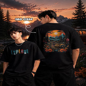 Camiseta negra de manga corta con cuello redondo para hombre, con estampado retro de Van Mountain Sunset y texto gráfico Explore, estilo casual. - Product Image 4