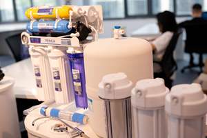 เครื่องกรองน้ำดื่มสำหรับใช้ในครัวเรือนแบบไม่มีถังกรองน้ำขนาด7นิ้วแบบตั้งโต๊ะทำจากพลาสติกไร้ถัง - Product Image 4