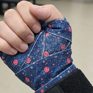 ผ้าพันมือนีโอพรีนคุณภาพพรีเมียมปรับแต่งได้ กันลื่น ระบายอากาศได้ดี พับเก็บได้ น้ำหนักเบา เหมาะสำหรับการฝึกซ้อมมวยและการออกกำลังกายในยิม - Product Image 3