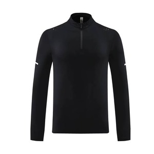 Fabricant de vêtements de sport personnalisés, t-shirts de compression pour la gym, légers, en polyester et élasthanne, marque privée, vente en gros - Product Image 5