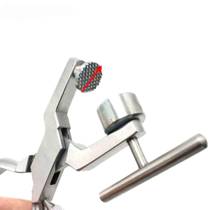 Pinzas Manuales para Triturar Huesos Dentales – Instrumento Quirúrgico de Implantes Orales de Acero Inoxidable de Alta Calidad con Certificación MOL, de Uso Pesado - Product Image 4