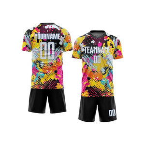 Uniforme de Fútbol Transpirable de Manga Corta para Adultos, 100% Poliéster, Personalizable con Nombres de Equipo y Jugadores, para Todas las Temporadas - Product Image 1