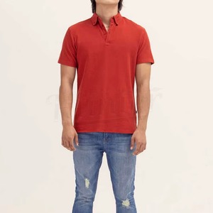 Chemise polo rouge classique pour homme, style 2k26, manches courtes, vêtements décontractés de qualité supérieure pour le golf et les occasions professionnelles - Product Image 1