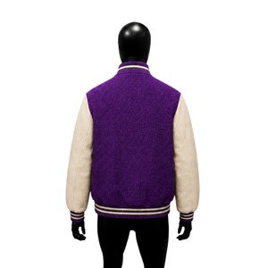 Blouson universitaire premium violet avec manches crème et fermeture boutonnée – Style universitaire en laine de créateur, tendance et branché - Product Image 2