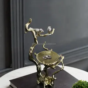 Porte-bougie en fonte artisanal artistique pour la maison, les mariages, les fêtes, la décoration de Noël - Taille et couleur personnalisées, meilleurs prix - Product Image 2