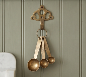 Antique Metal Wall <b>Hook</b> With Ornate Design Rust Resistant Single <b>Hook</b> For Home Decoration Royal Wall Accent - Product Image 3