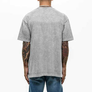 Camiseta Vintage con Lavado Ácido, OEM ODM, Personalizada, Estilo Urbano, con Tacto Suave, Calidad y Comodidad Duraderas - Product Image 4