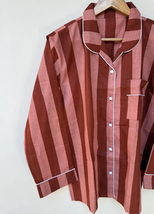 ชุดนอนผู้หญิงลายสัตว์ Naaz Textile เนื้อผ้านุ่ม ระบายอากาศดี เหมาะสำหรับใส่พักผ่อน/นอนหลับในฤดูร้อน ชุดนอนผ้าฝ้าย - Product Image 4