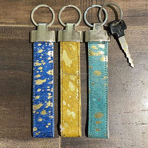 Nouveaux vrais cheveux métalliques faits à la main sur peau fourrure cuir mignon arc-en-ciel couleurs bracelet porte-clés westerns élégant multi moderne porte-clés - Product Image 5