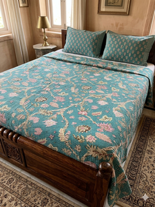 Couvre-lit imprimé floral et oiseaux, style bohème, moderne, toutes saisons, en denim patchwork, rembourrage en coton fait main, pour usage domestique - Product Image 2