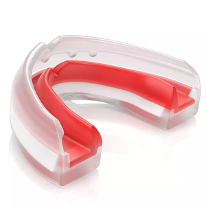 Protège-dents de sécurité sportive pour la boxe, le MMA, le football, le rugby et l'entraînement athlétique avec un ajustement confortable - Product Image 6