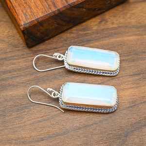 Pendientes de ópalo lechoso, plata de ley 925, hechos a mano, hermosa joyería, pendientes de boda, regalo para el Día de Acción de Gracias - Product Image 2