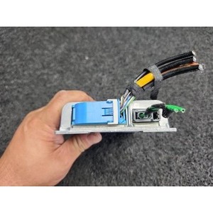 ECU และโมดูลคอมพิวเตอร์มือสองสำหรับรถยนต์ซีรีส์ 7 รุ่น 8410922974001 - Product Image 4