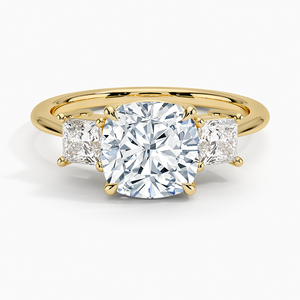 แหวนเพชรทรงคุชชั่นคัท 3 เม็ด เพชรเลี้ยงในห้องปฏิบัติการ ทองคำขาว 14K ประดับเพชรทรงปรินเซสด้านข้าง แหวนหมั้นสำหรับผู้หญิง เครื่องประดับชั้นดี - Product Image 1