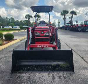 Tracteur Mahindra haute performance, prix direct usine, véhicule agricole fiable et durable, équipement agricole robuste à vendre - Product Image 5