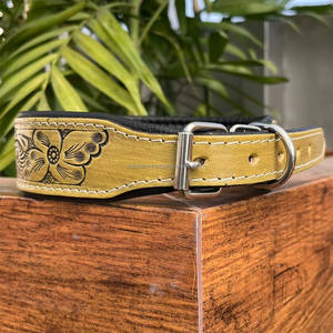 Collier de chien en cuir personnalisé usiné à la main Collier de chien rembourré souple de qualité supérieure Colliers gravés en acier inoxydable pour chiots et chiens - Product Image 5