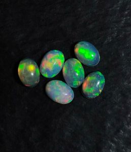 Opale africaine naturelle multi-feu, opale d'Éthiopie, cabochon. - Product Image 2
