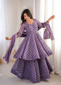 Conjunto de Salwar Kameez y Dupatta de Lino Estampado Morado, Corte Regular, Traje Étnico para Mujer, para Bodas, Fiestas y Uso Casual - Product Image 2