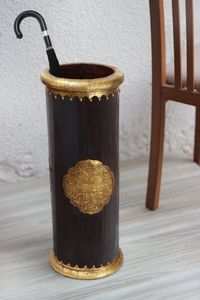Classic Black Metal <b>Umbrella</b> <b>Stand</b> with Antique Brass Finish One-Sided Capacity Freestanding Holder for Hotel Lobby Decoration - Product Image 6
