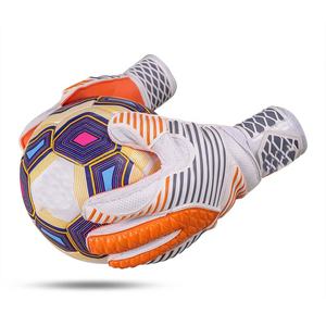 Gants de gardien de but personnalisés avec sangle intégrée, service OEM, paume avant en latex allemand, dos en silicone injecté, coupe hybride, confortables - Product Image 4