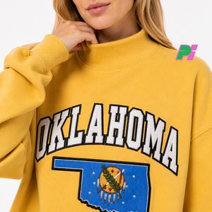 เสื้อสเวตเชิ้ตคอเต่าผู้หญิง พร้อมตัวอักษร OKLAHOMA และลายปัก MAP เสื้อสเวตเชิ้ตคอเต่าหนานุ่มสำหรับฤดูหนาว - Product Image 6