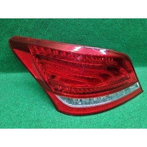 Feu arrière gauche d'occasion Equus 924013N000 - Product Image 1