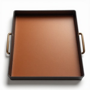 Collection de plateaux de service en cuir faits main Heritage Elite, inspirée du luxe européen intemporel et de la sophistication contemporaine. - Product Image 6