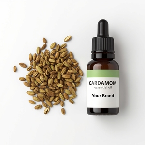 Fabricant et fournisseur en gros d'huile essentielle de cardamome 100% naturelle à base de graines, ODM/OEM, prix de gros, export - Product Image 1