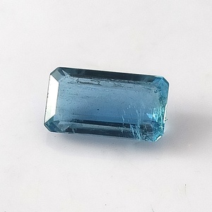 Aigue-marine naturelle brésilienne bleu clair de 3,10 carats, taille émeraude facettée, translucide, pierre précieuse en vrac à effet chromatique pour la fabrication de bijoux - Product Image 4