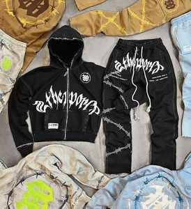 Chándal de moda transpirable de talla grande, liso, informal, de tejido suave y grueso para invierno, con lavado ácido, ecológico y personalizable. - Product Image 5