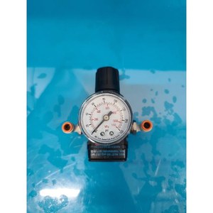 Pièces d'équipement semi-conducteur d'occasion Wilkerson R08-02-F000, état actuel - Product Image 3
