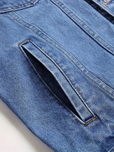 Factory Rate Men's Winter Denim Jackets Professional Quality Vintage Trending Fashion Front Logo Cotton Woven Autumn Wear - Product Image 4