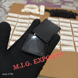 แผ่น/แท่นทอจากเขาควายที่ใช้ในการทอแบบแผ่น (แบบการ์ด) เพื่อสร้างแถบเส้นเล็กที่ซับซ้อนโดยการควบคุมเส้นด้ายแนวตั้ง - Product Image 3