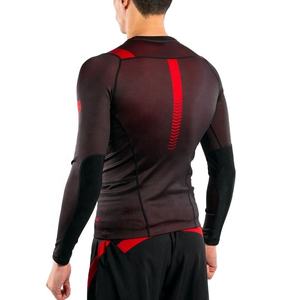 Rashguard de Alta Calidad para Hombre, Personalizado con Estampado, Compresión, Manga Larga, Negro y Rojo, Precio Bajo para MMA, Venta al Por Mayor - Product Image 4