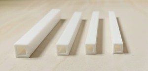 Perfil Cuadrado Rígido de PVC, Tubo de Plástico para Estructuras de Muebles, Aplicaciones Industriales y Estructurales - Product Image 3