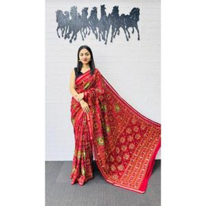 Sarees de Algodón y Seda de Alta Calidad con Diseño Súper Popular - Product Image 1
