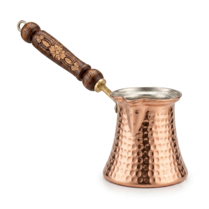 Cafetière turque en cuivre faite à la main, Cezve Ibrik avec poignée en bois, design traditionnel, forme ronde, pour la préparation du café et du thé - Product Image 1