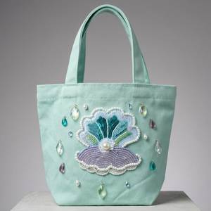 Sac fourre-tout tendance fait main avec broderie perlée pour le shopping et les voyages - Product Image 1