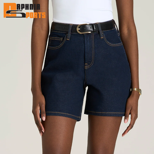 Wholesale Women's Mid Waist Straight Denim Shorts Regular Fit Breathable <b>Light</b> Wash Summer Casual Trendy Streetwear Customized - Product Image 1