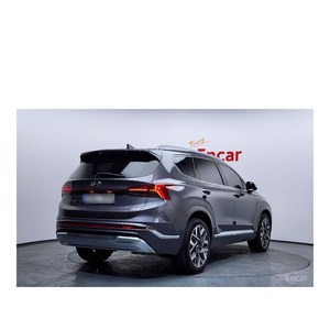 Hyundai Santa Fe Diésel 2.2 2WD Automático 2021 con Asientos de Cuero, Volante a la Izquierda, Estándar de Emisiones Euro V, 62,852 km - Product Image 2